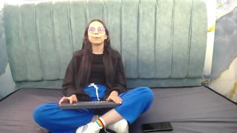 Snapshot of katalina07 chatting on May 17, 2026, 7:54 pm Katalina online show from May 17, 2026, 7:54 pm