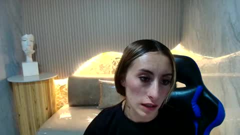 Katalina  online show from February 20, 2026, 6:59 am