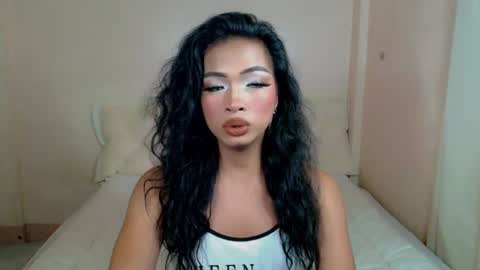 Snapshot of katalina_rouge chatting on July 8, 2026, 10:42 am IVY JANE online show from July 8, 2026, 10:42 am