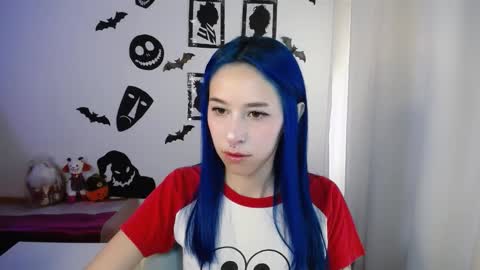 Maca online show from October 8, 2025, 3:53 pm