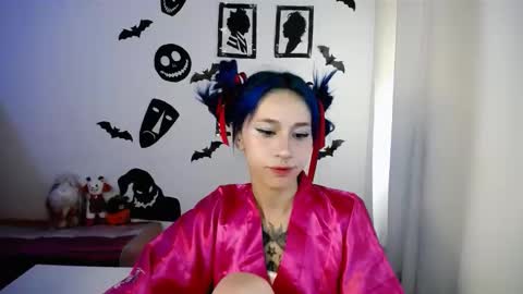 Maca online show from October 14, 2025, 3:46 pm