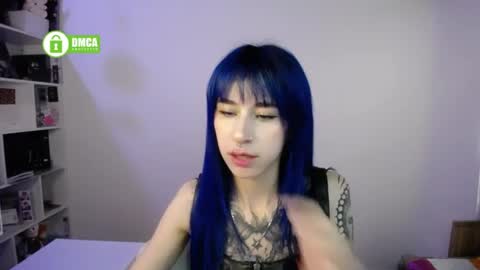 Maca online show from April 15, 2026, 2:46 pm