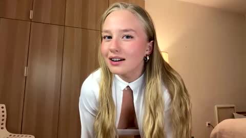 Snapshot of katcontrol chatting on March 9, 2025, 6:32 pm katcontrol online show from March 9, 2025, 6:32 pm