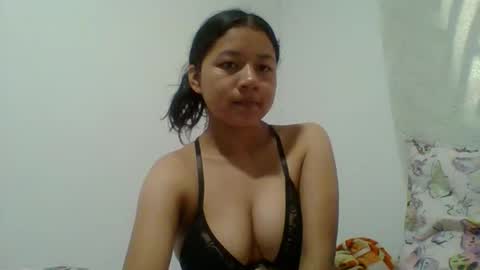 Snapshot of kate_bliss chatting on November 26, 2025, 3:02 pm kate_bliss online show from November 26, 2025, 3:02 pm