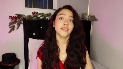 Kate Crown online show from December 20, 2024, 9:17 pm