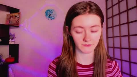 Kate online show from December 11, 2024, 5:32 am