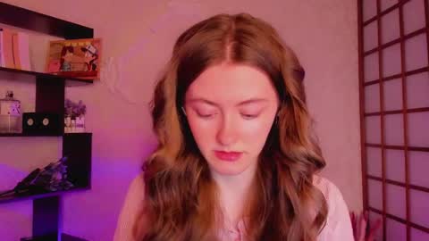 Kate online show from February 7, 2025, 2:19 am