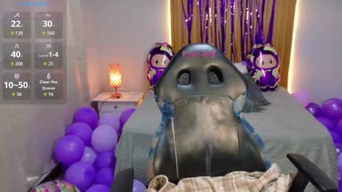 Snapshot of kate_lawrence_ chatting on November 11, 2025, 12:05 pm kate_lawrence_ online show from November 11, 2025, 12:05 pm