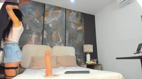Snapshot of kate_morgan_ chatting on May 12, 2026, 7:44 pm Kate online show from May 12, 2026, 7:44 pm