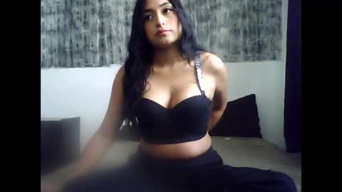 Danna online show from May 3, 2026, 6:36 pm
