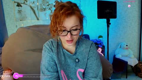 Kate online show from December 19, 2024, 2:34 am