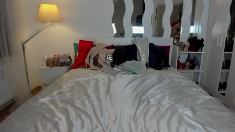 kate_redgar online show from March 8, 2025, 6:16 pm