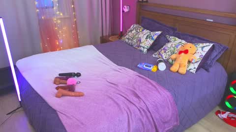 Snapshot of kate_sexhouse chatting on January 21, 2025, 10:41 am Kate Sex-House MILA WAYGMT2 MonTue 0300am-1500am online show from January 21, 2025, 10:41 am