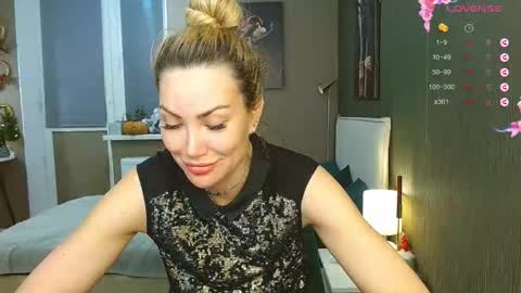 Therapist online show from March 2, 2026, 6:15 pm