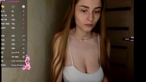 Snapshot of kate_swon chatting on September 15, 2025, 12:43 am Kate online show from September 15, 2025, 12:43 am