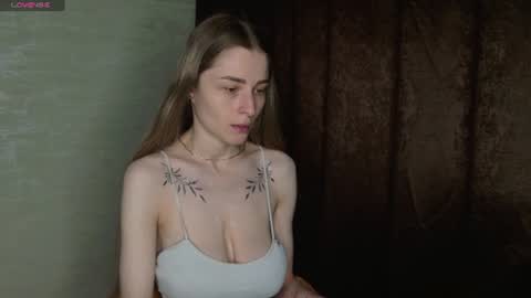 Kate online show from June 29, 2026, 1:23 am