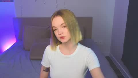 Snapshot of katebunnys chatting on April 23, 2026, 11:09 am katebunnys online show from April 23, 2026, 11:09 am
