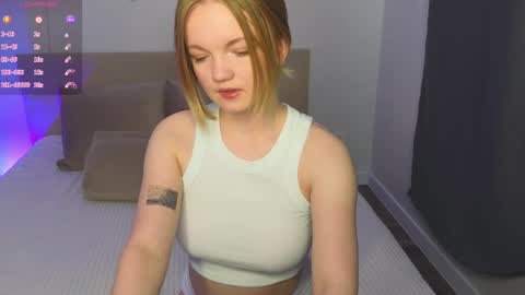 Snapshot of katebunnys chatting on May 11, 2026, 4:18 am katebunnys online show from May 11, 2026, 4:18 am