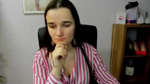 Snapshot of katedesire chatting on February 21, 2026, 7:53 am Kate online show from February 21, 2026, 7:53 am