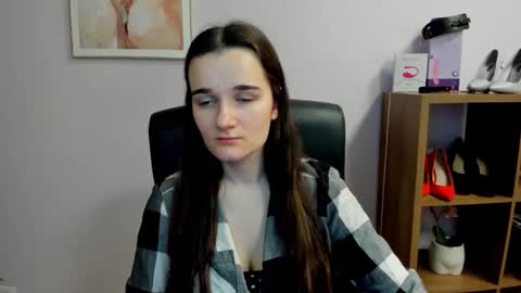 Snapshot of katedesire chatting on March 1, 2026, 7:43 am Kate online show from March 1, 2026, 7:43 am