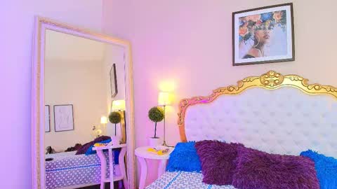 katee Martinez online show from September 13, 2025, 7:13 pm