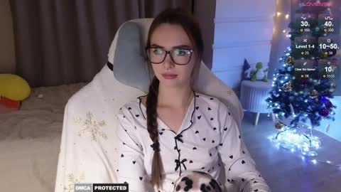 Im Kate  online show from December 14, 2024, 4:42 pm