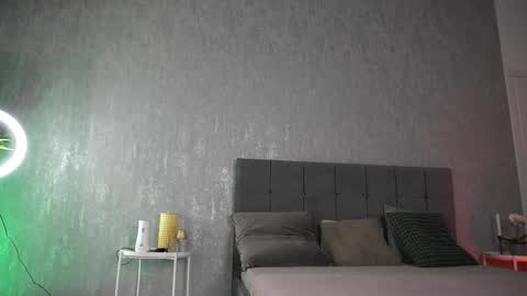 Kate online show from November 14, 2025, 7:18 am