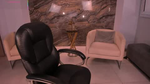 Snapshot of katesunder chatting on April 25, 2026, 1:41 pm K A T E online show from April 25, 2026, 1:41 pm
