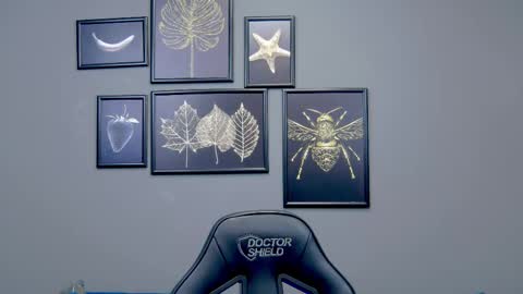 Snapshot of katewalker_ chatting on March 7, 2025, 6:11 pm Kate online show from March 7, 2025, 6:11 pm