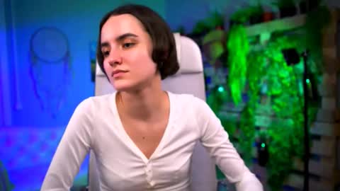 katewillows online show from March 2, 2026, 7:15 am