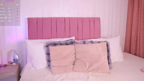   online show from April 8, 2026, 8:42 pm