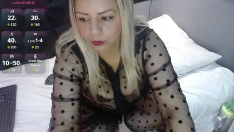Cute online show from May 15, 2026, 12:12 pm