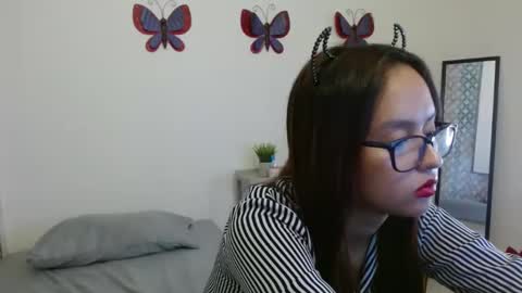 Kathe online show from March 8, 2025, 6:58 pm