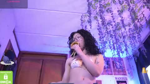 Snapshot of kathc_19 chatting on June 7, 2026, 10:35 pm Katerine online show from June 7, 2026, 10:35 pm
