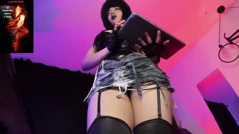 Katherin online show from February 28, 2025, 5:48 am