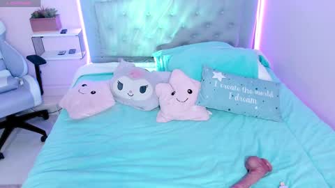 Snapshot of kathia_saenz chatting on December 19, 2024, 3:52 pm Kathia  online show from December 19, 2024, 3:52 pm