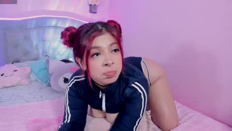 Snapshot of kathia_saenz chatting on January 19, 2025, 2:49 pm Kathia  online show from January 19, 2025, 2:49 pm