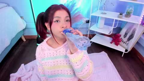 Snapshot of kathia_saenz chatting on September 11, 2025, 3:39 am Kathia  online show from September 11, 2025, 3:39 am