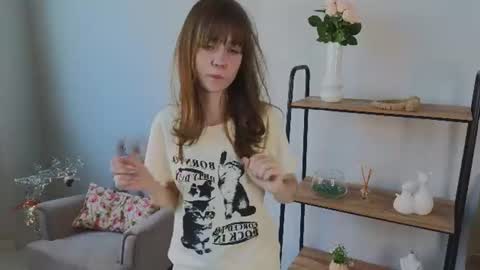 Snapshot of kathleen_banks chatting on June 18, 2026, 9:14 am Ami online show from June 18, 2026, 9:14 am