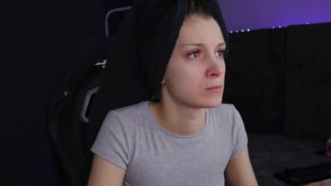 Snapshot of kathleen_frost chatting on December 3, 2024, 6:26 am kathleen_frost online show from December 3, 2024, 6:26 am