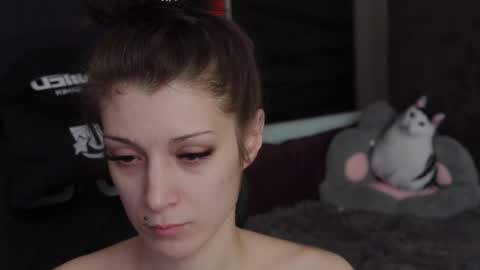 Snapshot of kathleen_frost chatting on December 8, 2024, 9:02 am kathleen_frost online show from December 8, 2024, 9:02 am