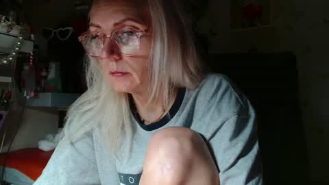 Kathleen online show from July 14, 2026, 1:08 am
