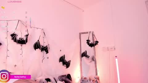 Katherine online show from November 1, 2025, 2:52 pm