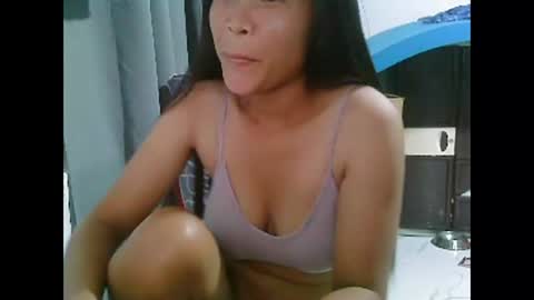 Snapshot of kathyfantasylover chatting on December 1, 2025, 9:14 am kathy online show from December 1, 2025, 9:14 am