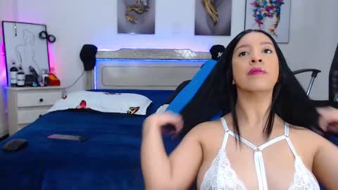 Snapshot of kati26andres chatting on March 1, 2025, 12:50 am Katiuska online show from March 1, 2025, 12:50 am