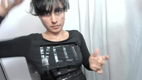 katia_12_ online show from June 1, 2026, 12:12 am