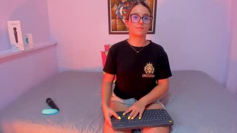 Khaterine online show from February 24, 2025, 3:31 pm