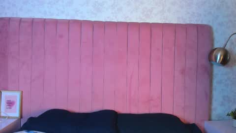 katiawilson  online show from February 9, 2026, 2:43 pm