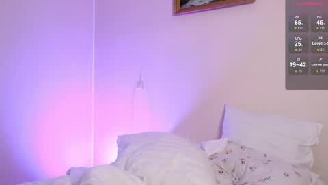 Katie Deville online show from October 4, 2025, 2:20 am