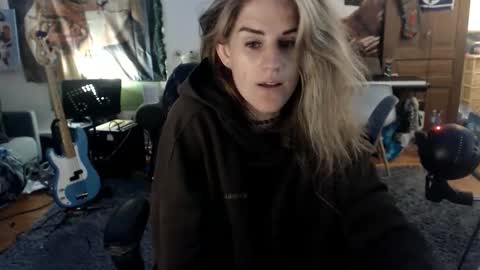 Katie online show from June 4, 2026, 4:51 am